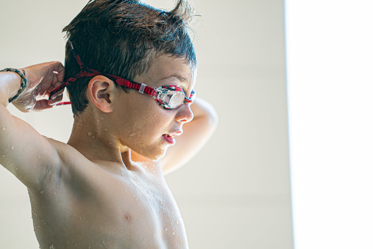 FINIS Adventure Training Goggles in Red, alternate product view